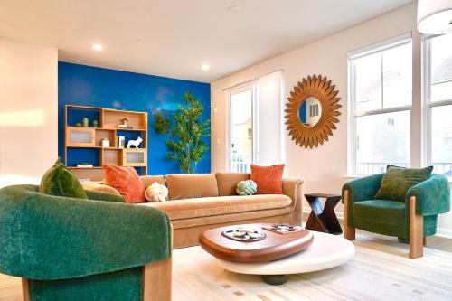 Brand New Rooftop Luxe 4BR 5BA 15 Min to DC MGM