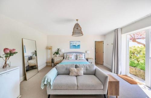 Brand New Self contained garden guest suite