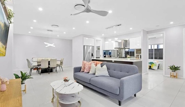 Brand New Single story 5 bedroom house in Marsden Park