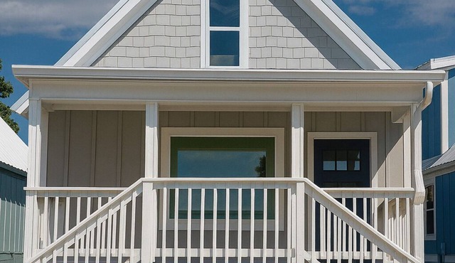 Brand New Steinhatchee Coastal Cottage 2 Kings + Queen + Loft 3 Baths Sleeps 8