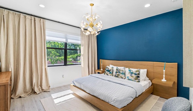 Brand New Tampa Townhouse Prime Location