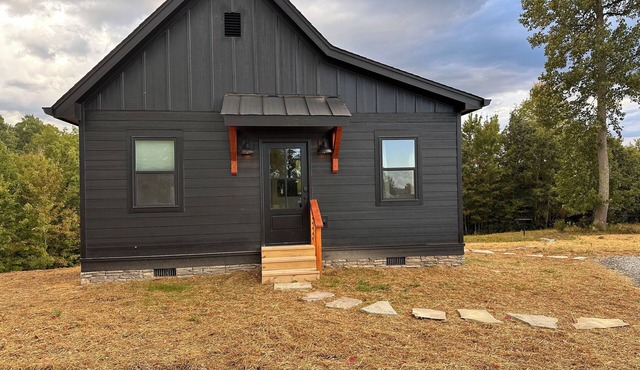 Brand New! The Cottage at Sunset Farm