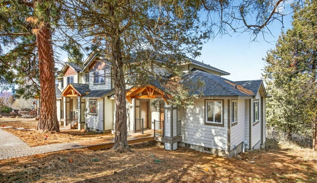 Brand New Townhome in World Famous Running Y Resort