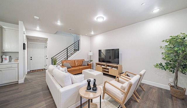 Brand New Townhome in proximity to the Hospital, Mall, Restaurants, and Parks.