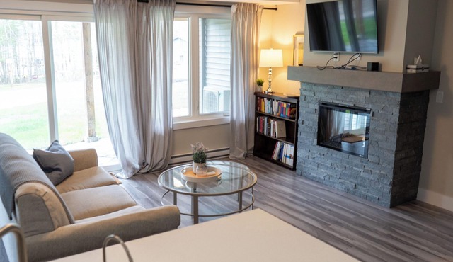 Brand New Townhouse - Lake Access and Outdoor Kitchen