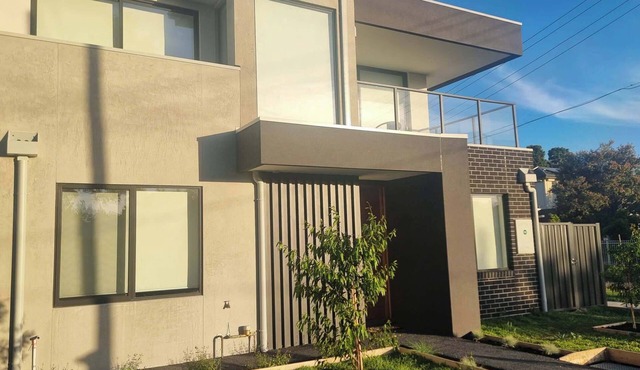 Brand new townhouse in Braybrook