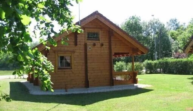 Brand New Traditional Chalet