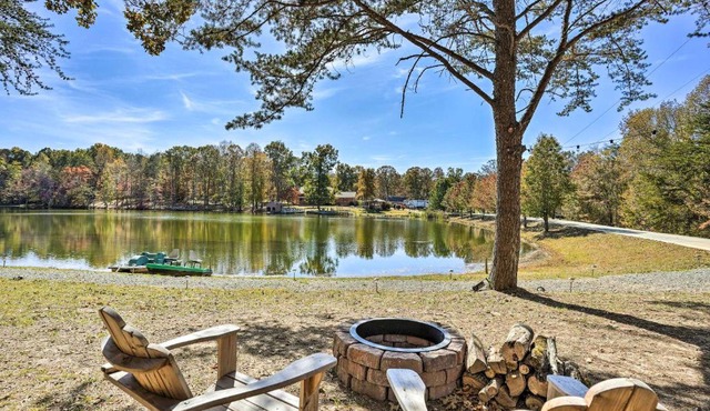 Brand-New Trenton Cabin Panoramic Lake Views