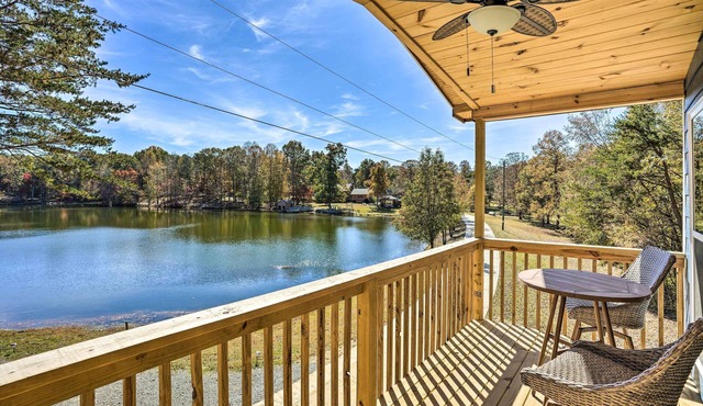 Brand-new Trenton Cabin: Panoramic Lake Views