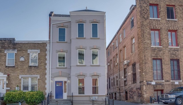Brand New two story 3 bedroom 3.5 bath palatial condo with free parking in NW DC