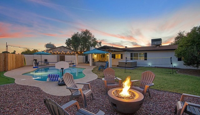 BRAND NEW! Upscale Entertainer’s Dream Home!
