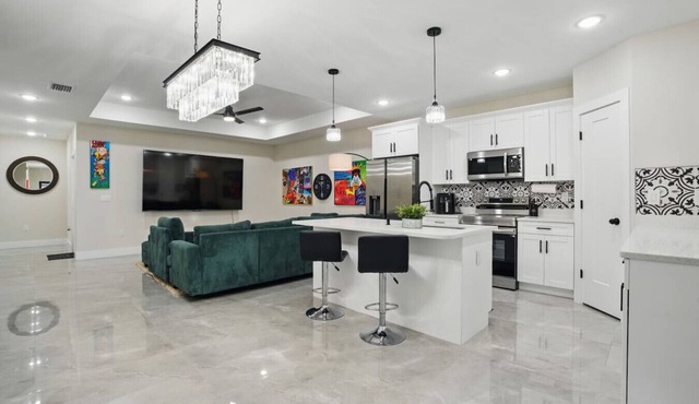 Brand New Vacation Home! 3/2