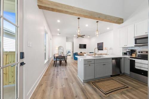 Brand-New Youngsville Retreat - Near Sports Complex