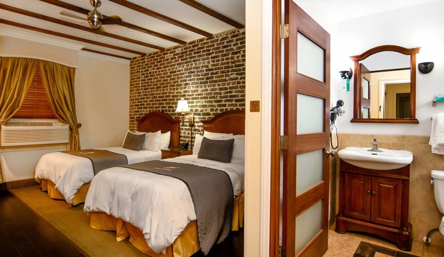 Brand Plaza Hotel