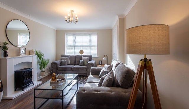 Branton house|3 Bedroom|YWP|Robinhood|family|work