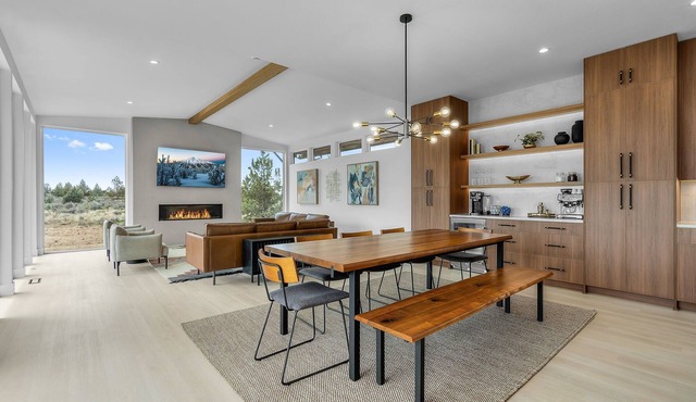 Brasada Ranch Luxury | Hot Tub & Chef’s Kitchen