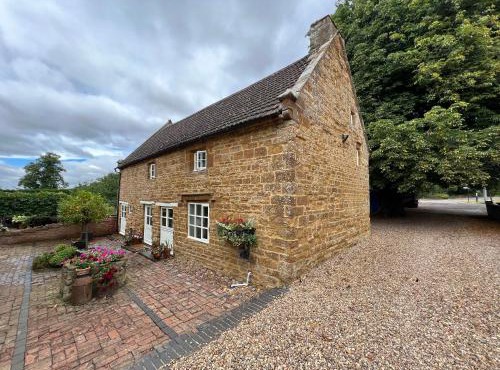 Braunston Manor Cottage