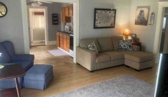 Braymer, Missouri short distance to Hamilton Mo.