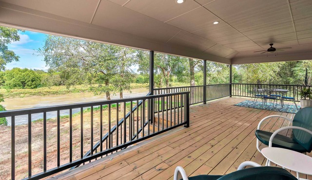 Brazos River Bungalow - Close To Silos & Baylor