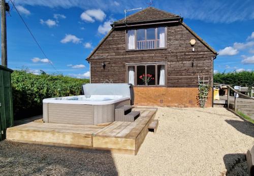 Breach Barn, a very bright spacious home from home