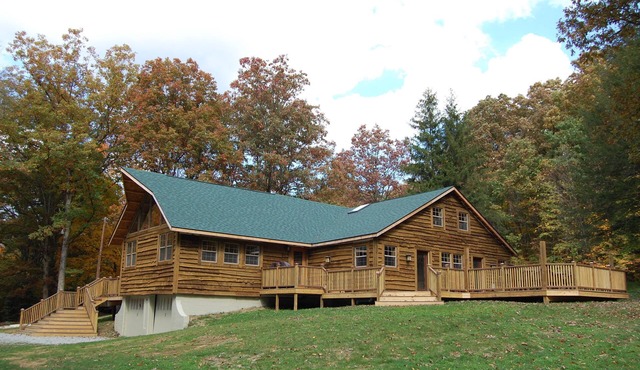 Breath Taking Lodge 3 miles from Nemacolin Resort &10 miles from Ohiopyle!
