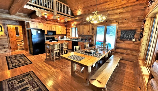 Breathe! A Beautiful Cabin | 2 Bed, 1 Bath