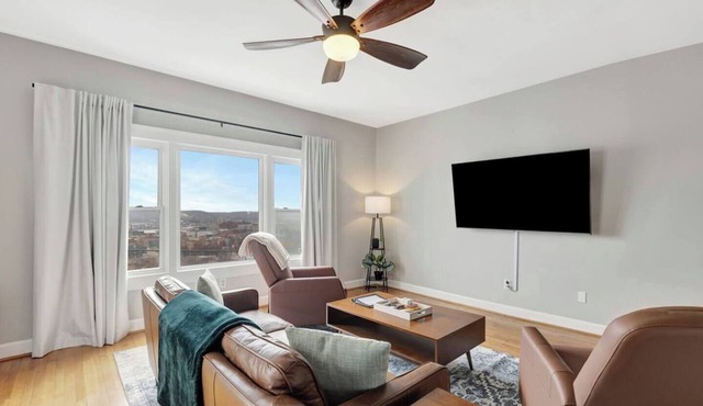 Breathtaking City View. Minutes to OH/KY Hospitals & Stadiums