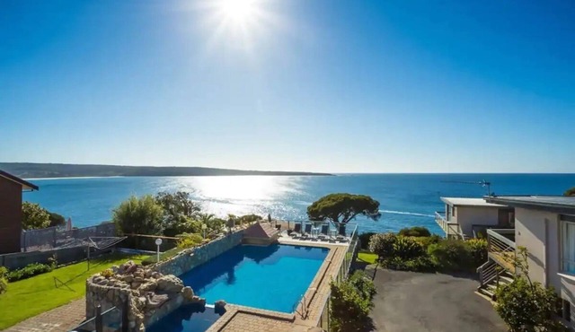 Breathtaking Clifftop Ocean Views in Eden - Unit 12 Bob and Zita’s escape