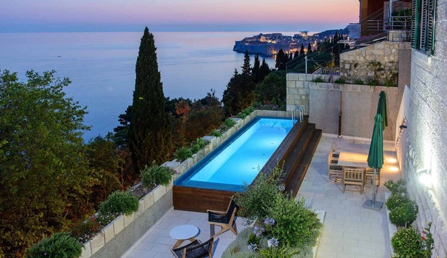 Breathtaking Dubrovnik Views | Villa Grande Bukovca | Beautiful 5 Bedrooms