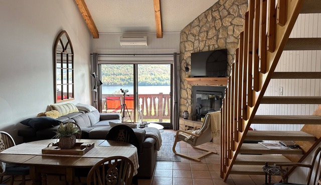 Breathtaking lake and mountain view 2 bdrm condo