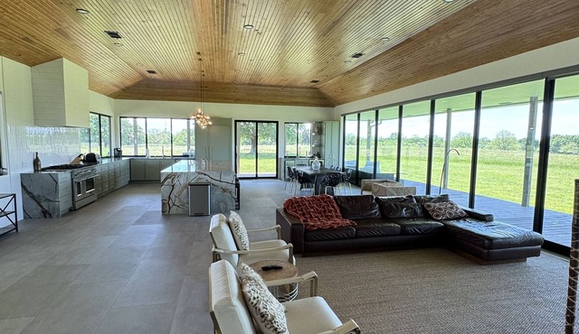Breathtaking modern 100 acre ranch on the Colorado River. Weddings available