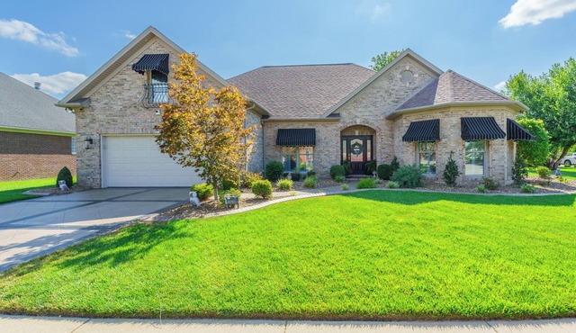 Breathtaking panoramic lake views