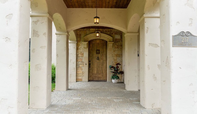 Breathtaking Tuscan Luxury!