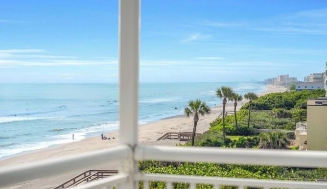 Breathtaking Views from this 5th floor Ocean Front Condo
