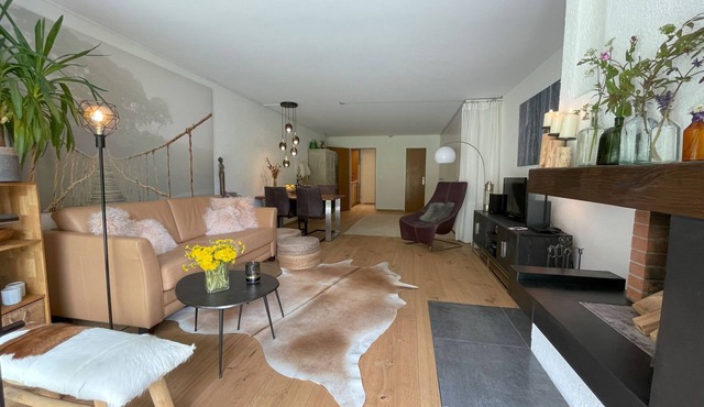 Breathtaking view of the mountains, child-friendly, fireplace, terrace, top equipment