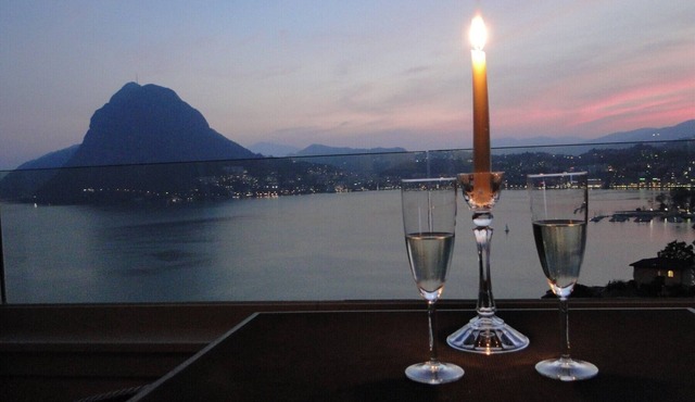 Breathtaking View for a Romantic Stay