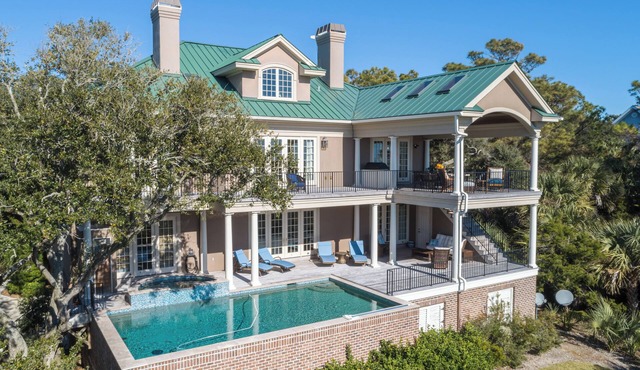 Breathtaking views of the ocean and Kiawah's famed Ocean Course!