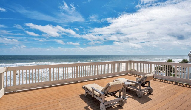 Breathtaking Views Await You at This 3 Bedroom Oceanfront Home