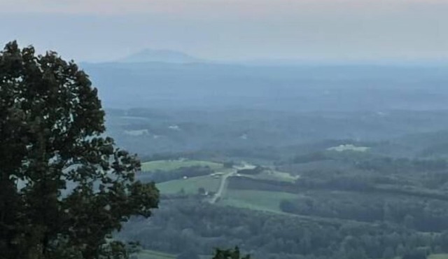Breathtaking views amid a “PEACE” of heaven!