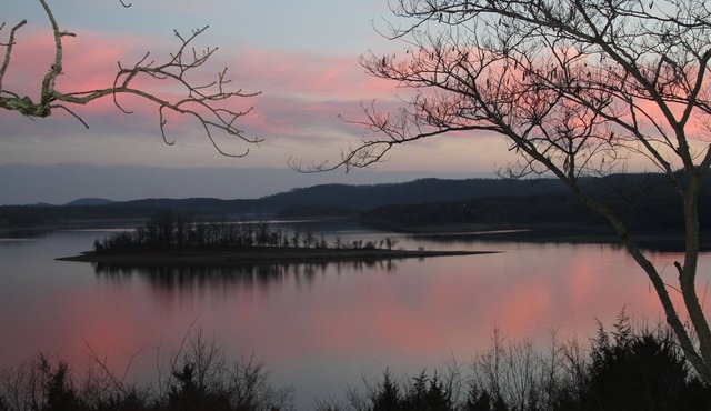 Breathtaking Views of Table Rock Lake