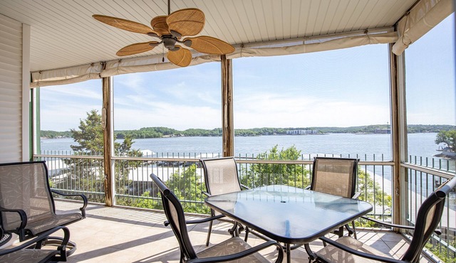 Breathtaking Views - Two Pools - Enclosed Balcony