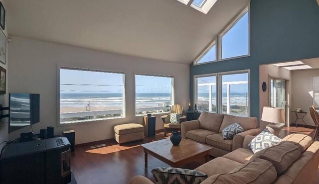 Breathtaking Views Virtually Beach Front - Poseidon's Paradise