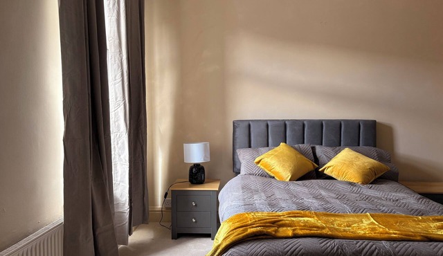 Breck House, 10 Mins to City Centre 5 Min Walk to Anfield Stadium