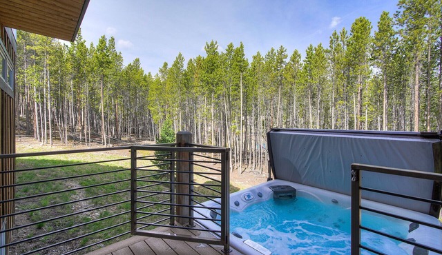 Breckenridge 95 - Four Bedroom Villa, Sleeps 10