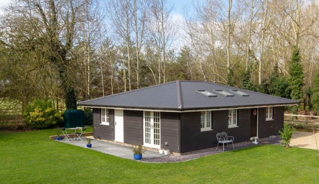 Breckland Cottage - Secluded Country Getaway