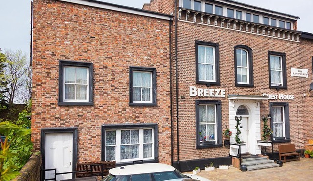 Breeze Guest House