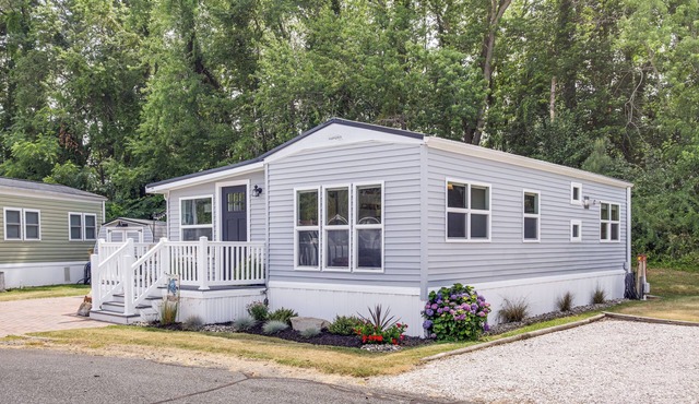 Breezy Ocean Pines Cottage w/Patio & Pool Access!