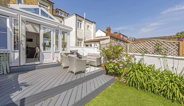 Breezy Richmond Home