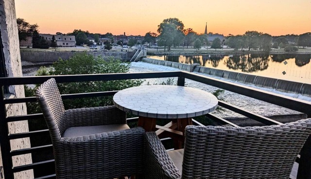 Bremer Avenue Penthouse