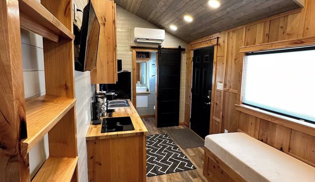 Brent & Jean’s Tiny house